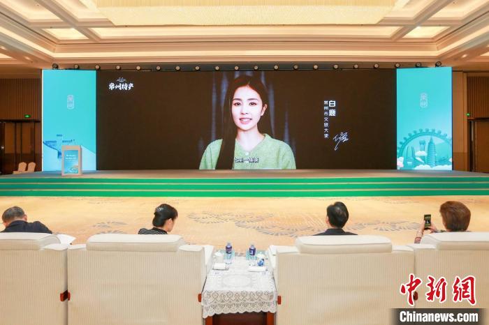 常州籍演員白鹿擔綱常州文旅大使,為家鄉傾情打CALL。 唐娟 攝