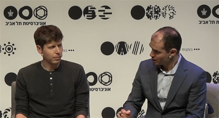 奧特曼和伊利亞在以色列特拉維夫大學的圓桌分享會。圖源：視頻截圖