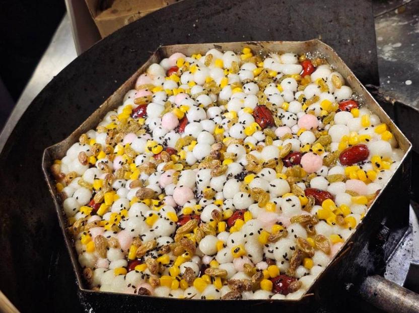 南京特色小吃梅花糕。圖片來源:臺灣“中時新聞網(wǎng)”游定剛攝