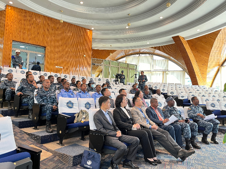 圖為埃塞俄比亞聯邦警察中文培訓班開班儀式現場。亞的斯亞貝巴大學孔子學院供圖