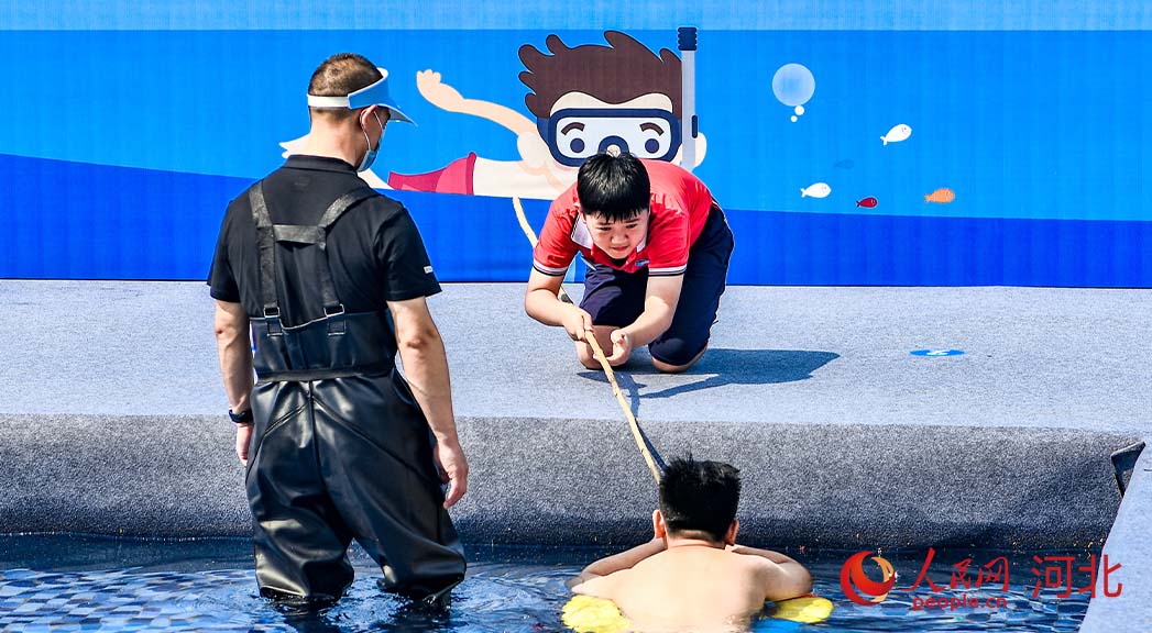 活動現場模擬演練。 人民網 周博攝