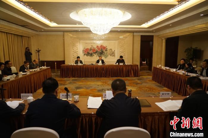 圖為座談會現(xiàn)場。　潘雨潔 攝