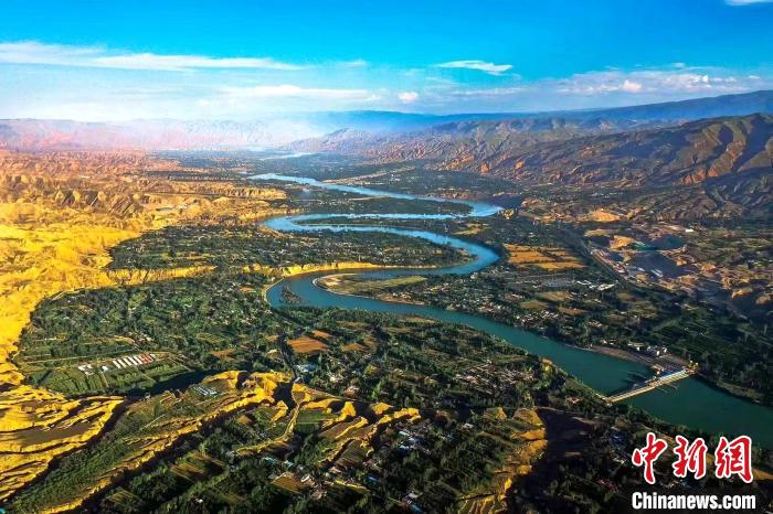 黃河發源省青?！皟善磷o水”葆源頭活水豐沛純凈