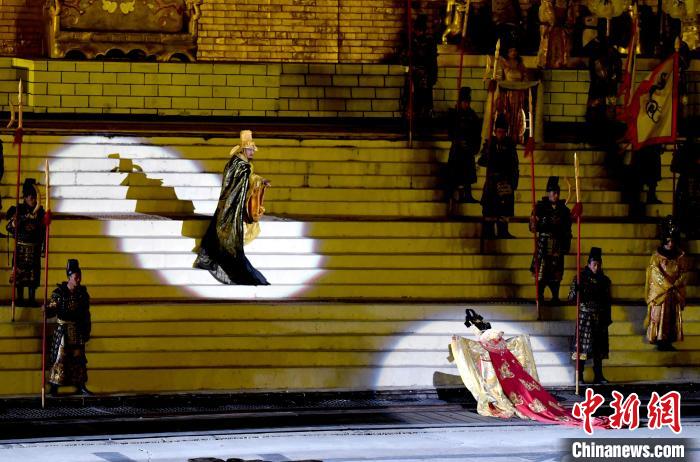 3月17日，西藏拉薩，《文成公主》大型史詩(shī)劇演出現(xiàn)場(chǎng)。　李林 攝