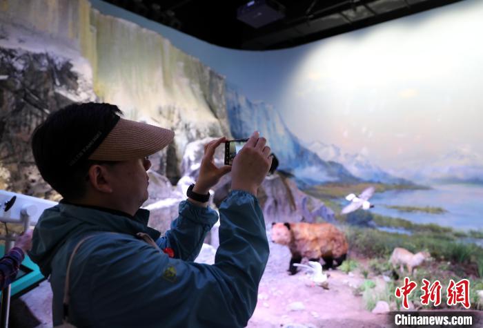 臺商參訪祁連山國家公園生態科普館