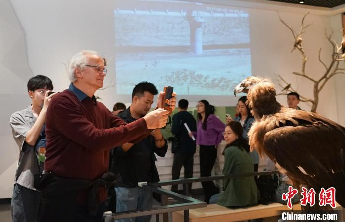 多國政黨代表訪青海西寧感知生態文明之美