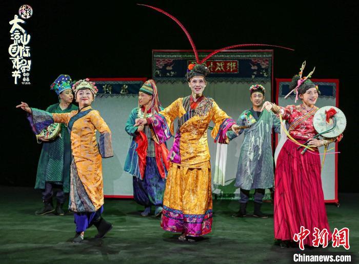 兒童劇《國學小戲班》劇照 大涼山國際戲劇節組委會供圖