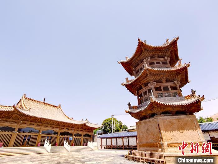 圖為阿河灘清真寺局部。 張添福 攝