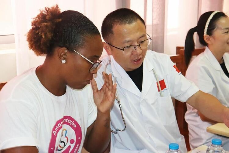 資訊有故事丨援外醫療隊員的中秋心愿：“為更多有需要的人送去健康與希望”