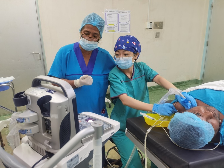 資訊有故事丨援外醫療隊員的中秋心愿：“為更多有需要的人送去健康與希望”