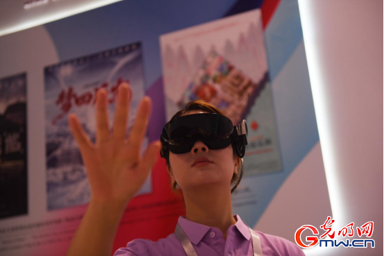 指尖觸千年 數字煥新生——2025年世界互聯網大會文化遺產數字化精品展掠影