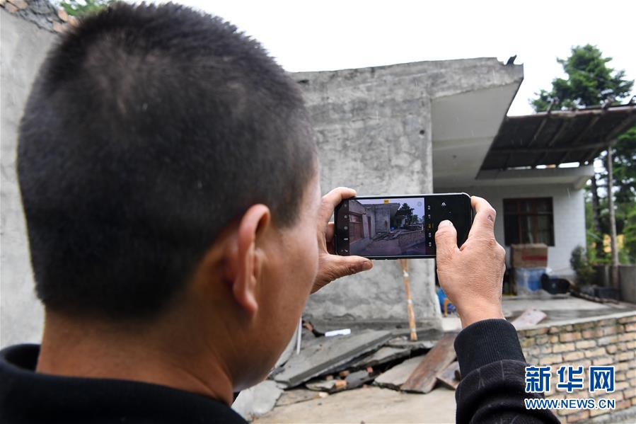 （新華全媒+）（5）千里“挪窩”，踏實開啟新生活