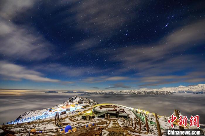 牛背山星空。　黃業文 攝