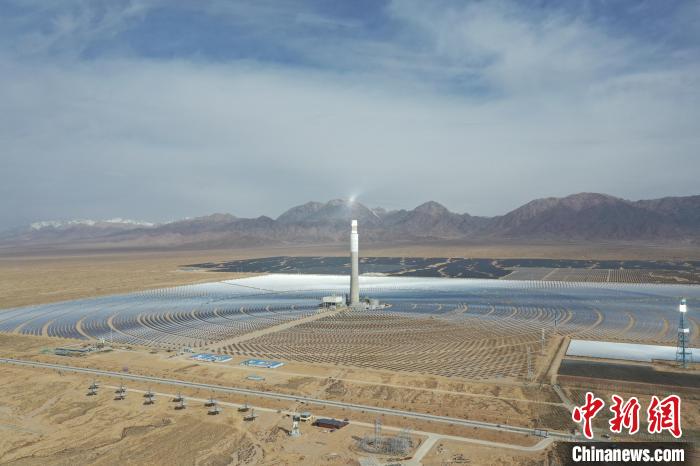 柴達木盆地清潔能源產業發展釋放“鏈式”效應