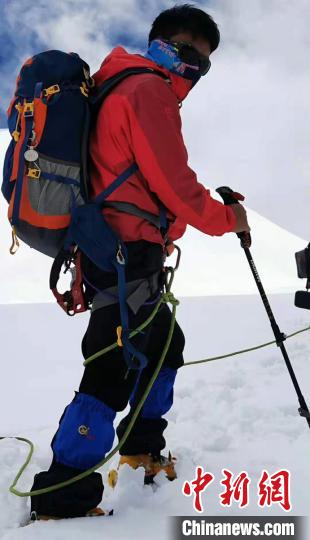 從“雪狼”到“戰狼”一名珠峰高程測量向導的士兵突擊
