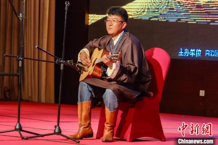 圖為選手進行才藝展示。　西藏自治區旅發廳供圖