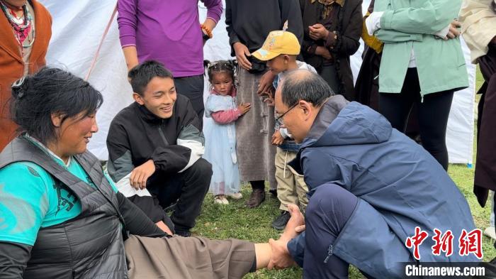 醫療團隊奔赴西藏，義診活動“點亮”偏遠地區希望之光