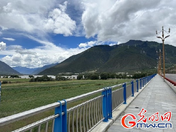 我們的家園｜林芝米林縣：河長(zhǎng)護(hù)藥洲，碧水映花谷