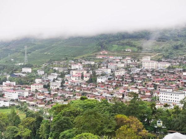 幾代建設(shè)者，歷經(jīng)半個(gè)多世紀(jì)完成！這是一條怎樣的公路？