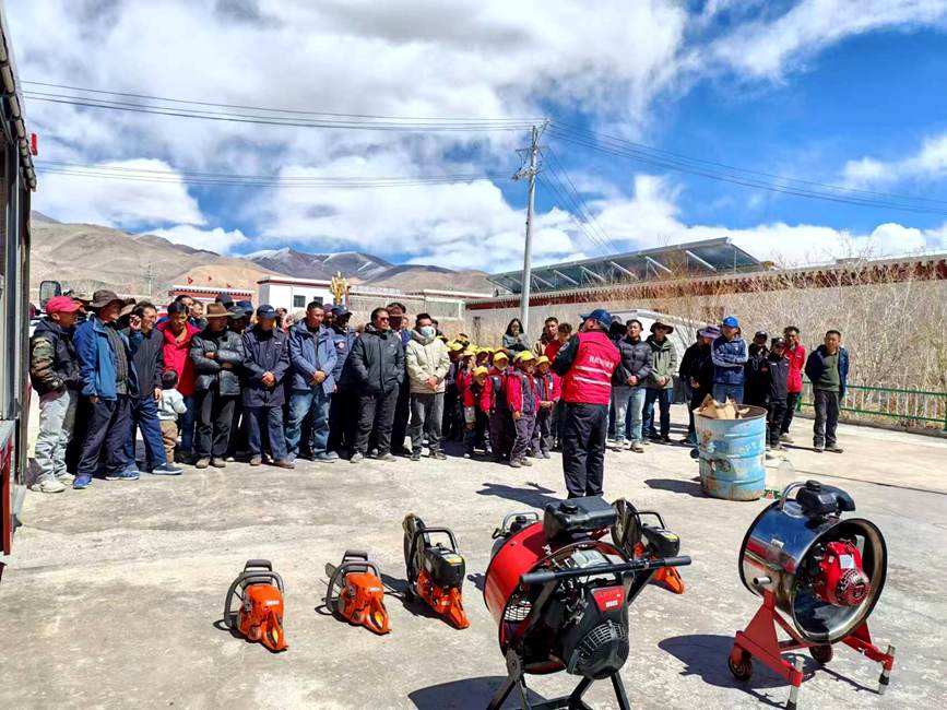 阿里地區文明實踐消防技能科普現場